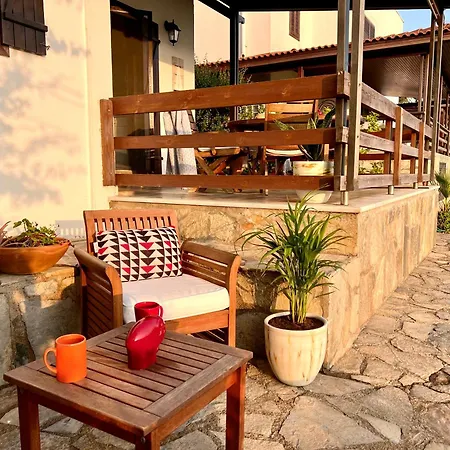 Ξενοδοχείο Seaview Grand - Magic Gundogan 4*