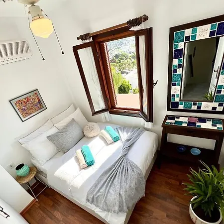 Hotel Seaview Grand - Magic Gundogan 4*