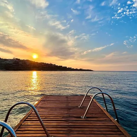 Seaview Grand - Magic Gundogan Hotel